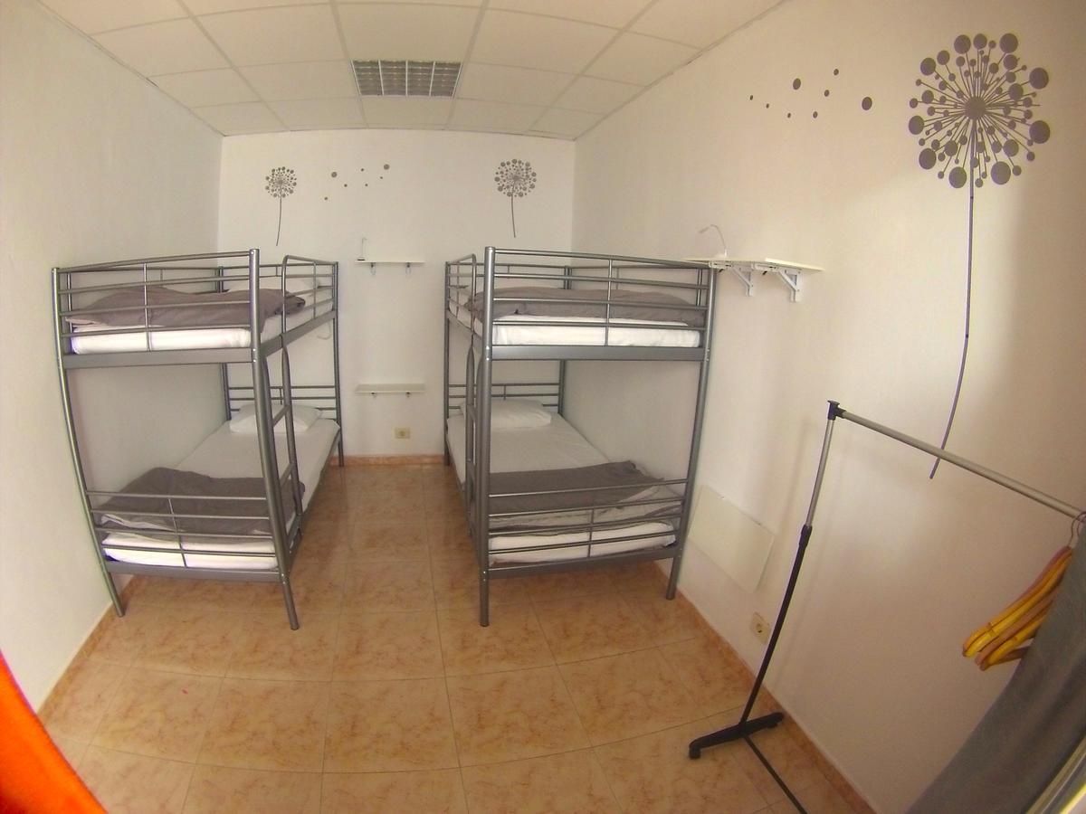 Canary Sun Hostel Telde Buitenkant foto