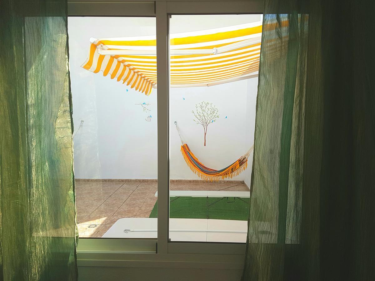 Canary Sun Hostel Telde Buitenkant foto